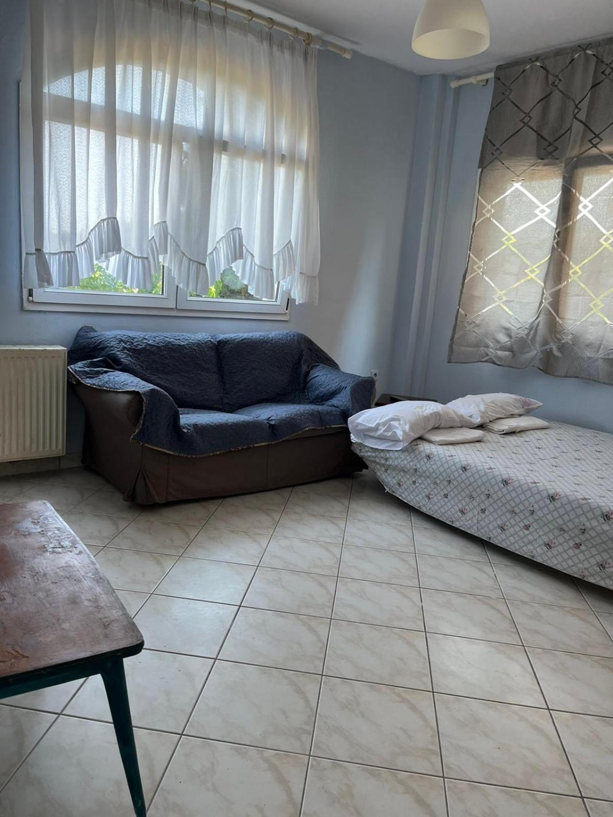Family Garden Apartment Nea Michaniona Bagian luar foto